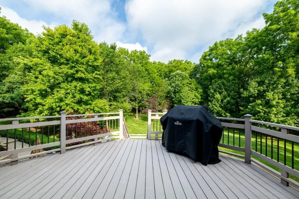 2141 Autumn Hill Drive Scio Township MI 48103