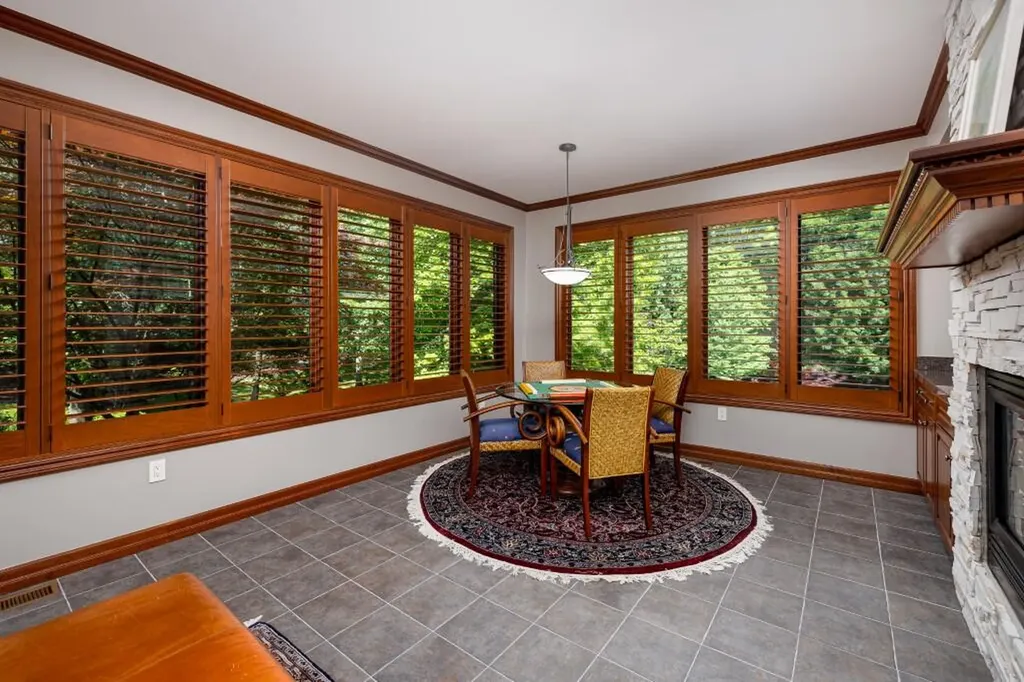 2141 Autumn Hill Drive Scio Township MI 48103