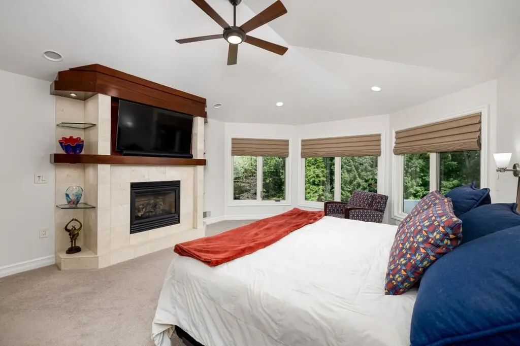 2141 Autumn Hill Drive Scio Township MI 48103