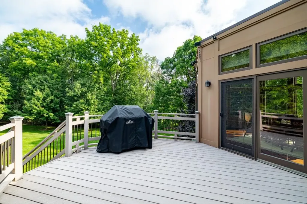 2141 Autumn Hill Drive Scio Township MI 48103