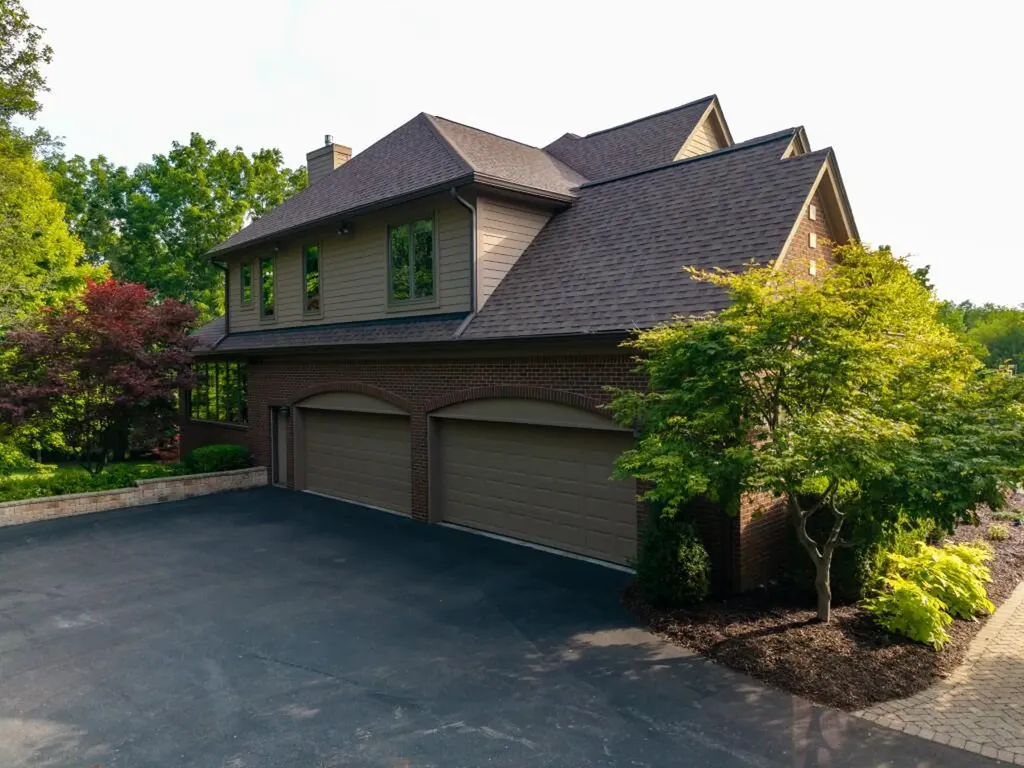 2141 Autumn Hill Drive Scio Township MI 48103