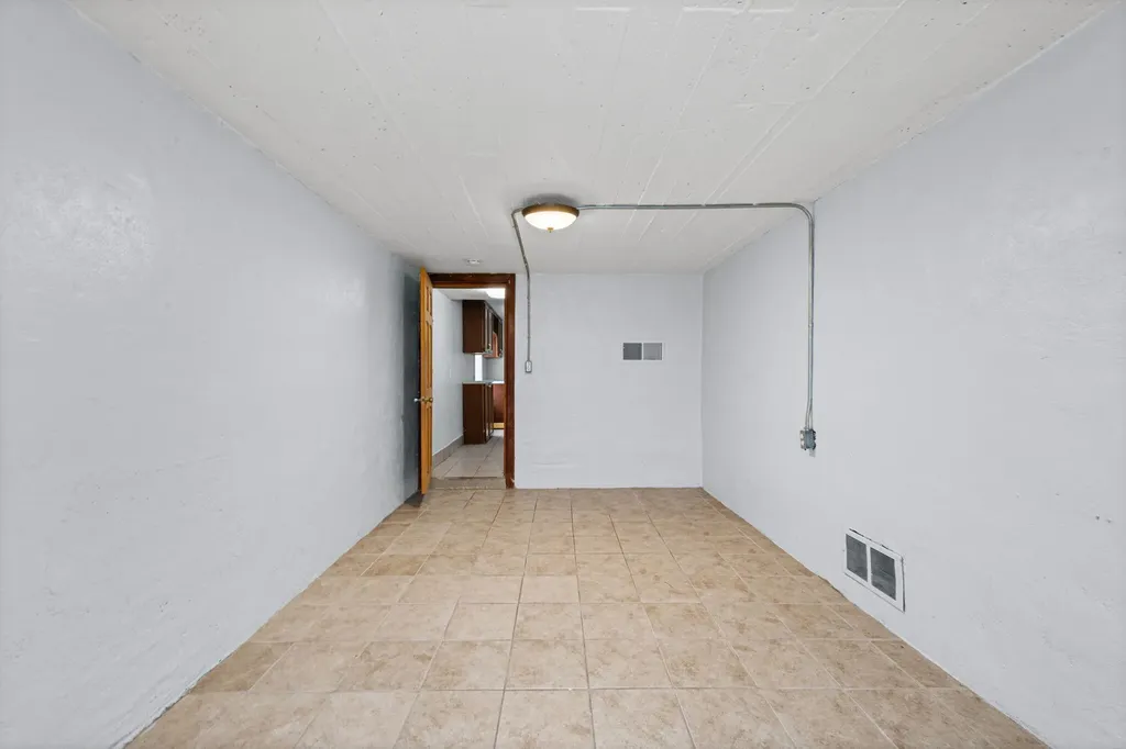 6953 Mayburn Street Dearborn Heights City MI 48127