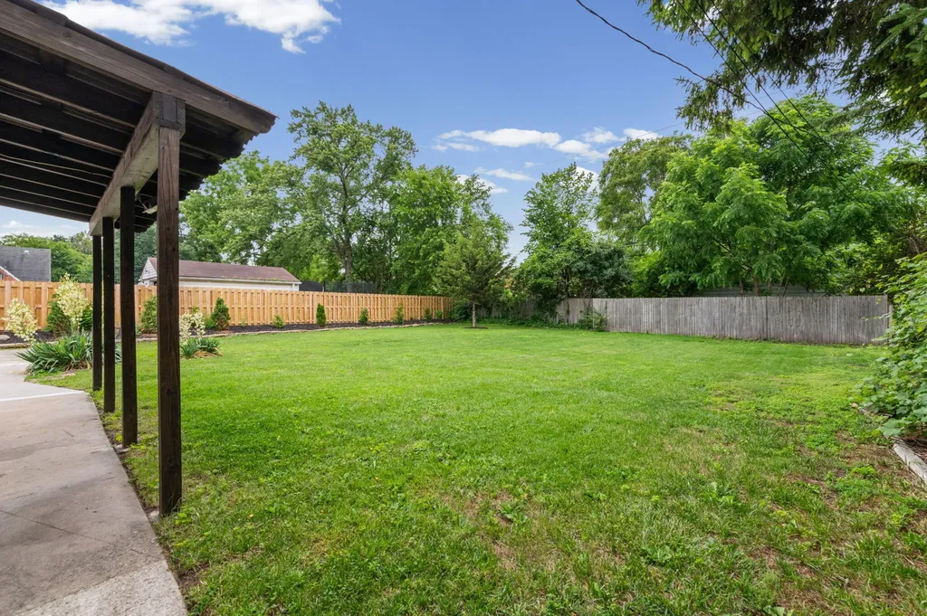6953 Mayburn Street Dearborn Heights City MI 48127
