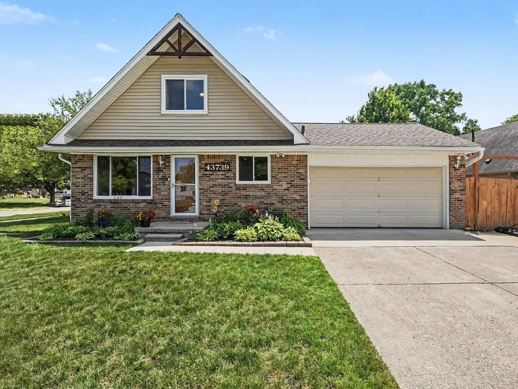 43739 Verdun Court Canton Charter Township MI 48188