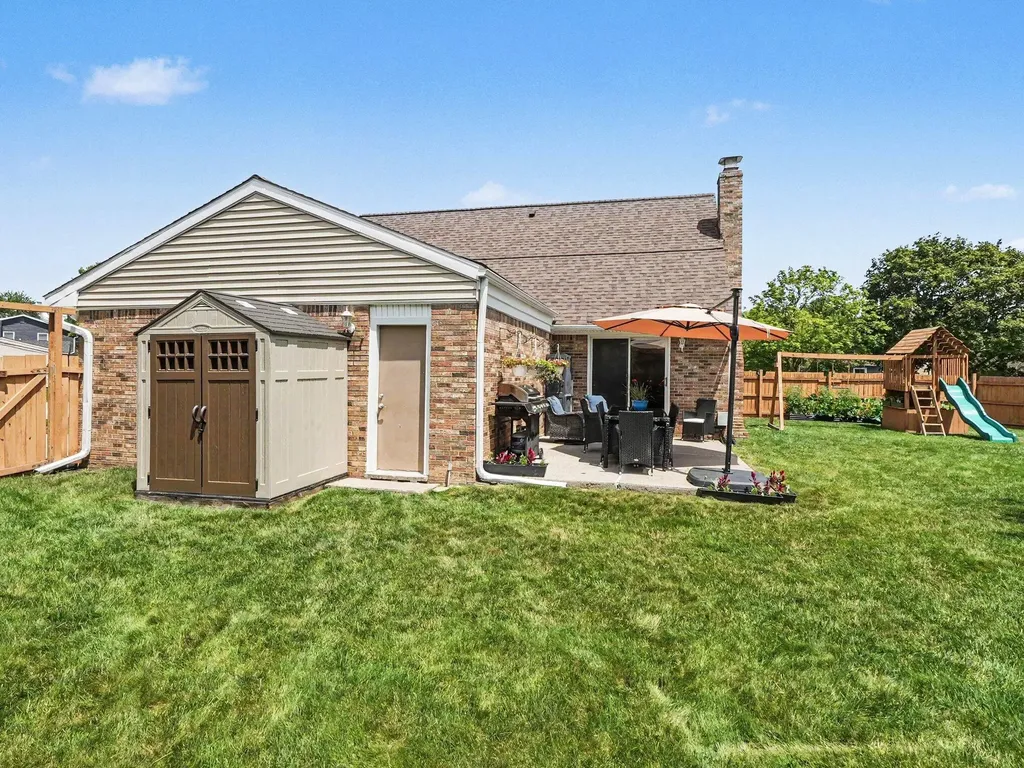 43739 Verdun Court Canton Charter Township MI 48188