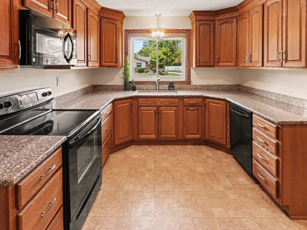 43739 Verdun Court Canton Charter Township MI 48188