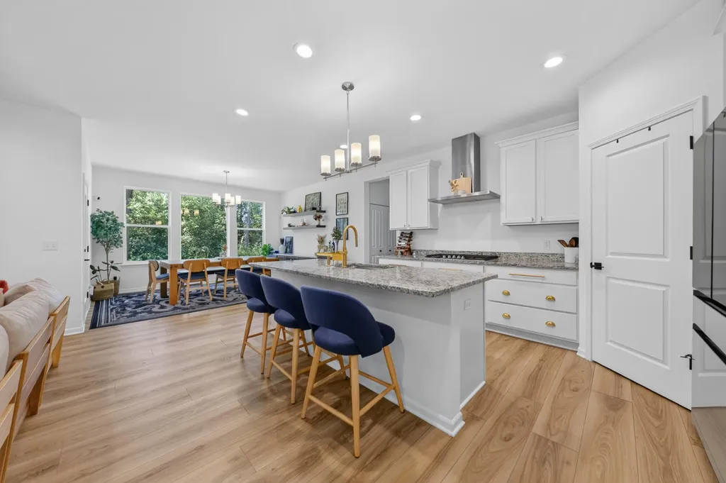 50388 Hedgewood Drive Canton Charter Township MI 48187