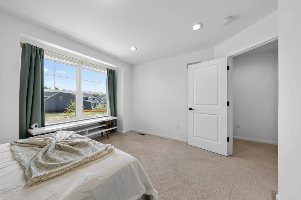 50388 Hedgewood Drive Canton Charter Township MI 48187
