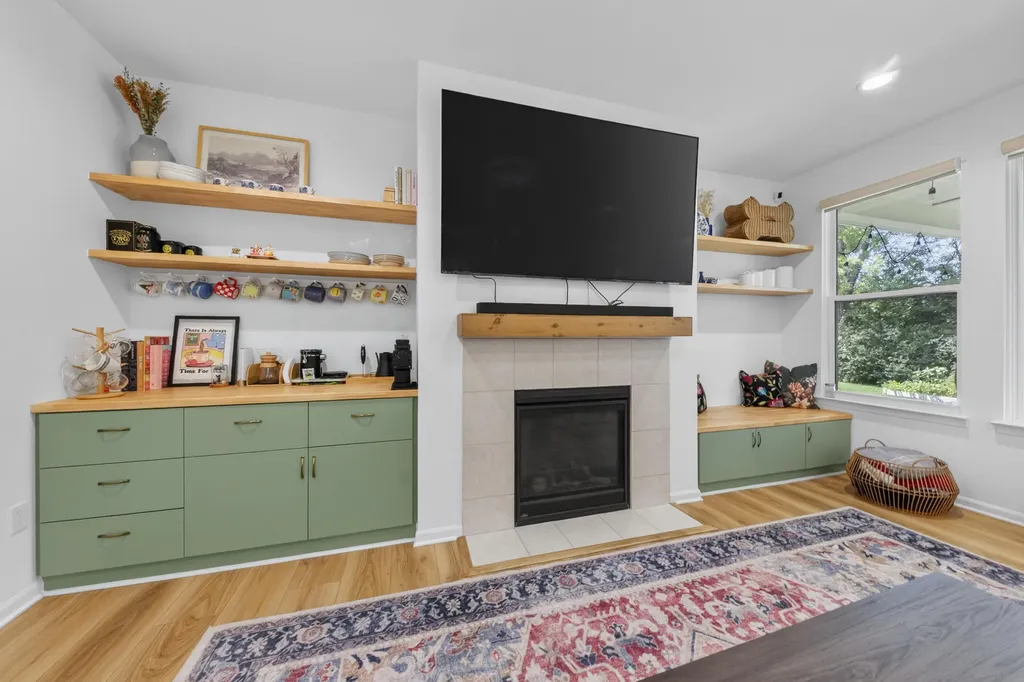 50388 Hedgewood Drive Canton Charter Township MI 48187
