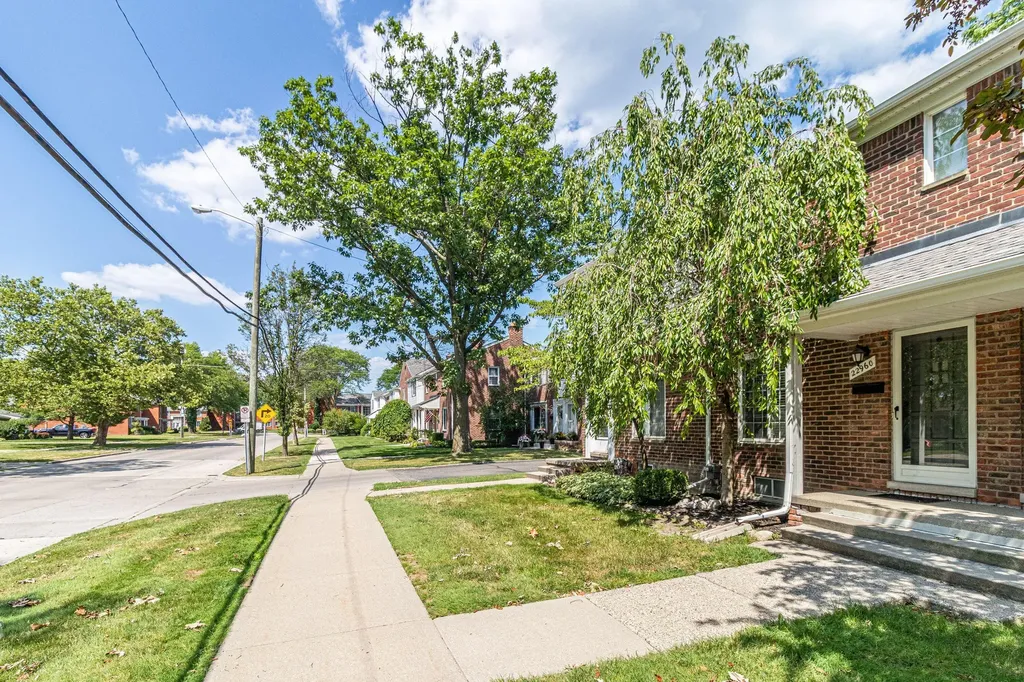 22960 Marter Road St. Clair Shores City MI 48080
