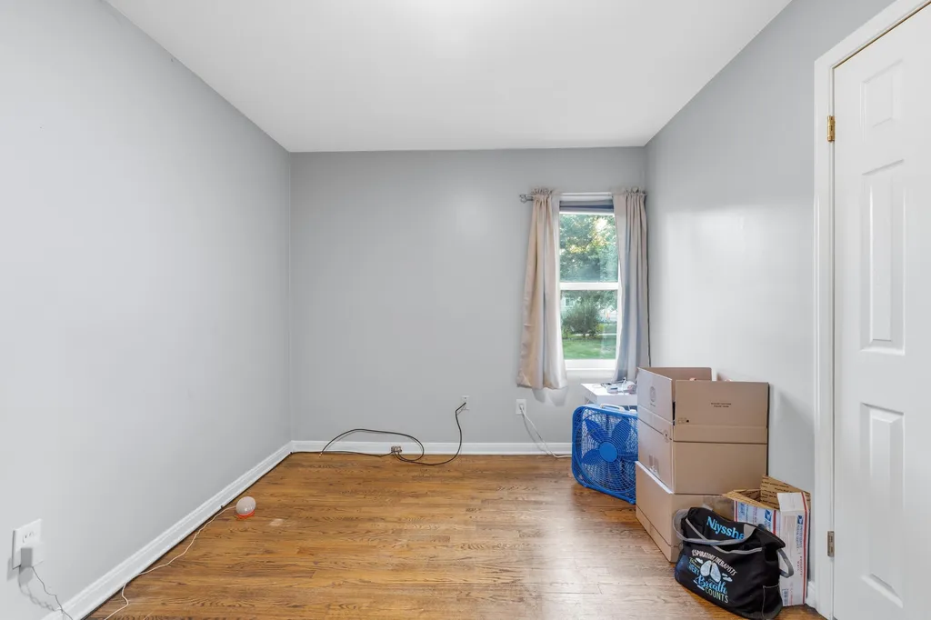 19353 Denby Street Redford Charter Township MI 48240