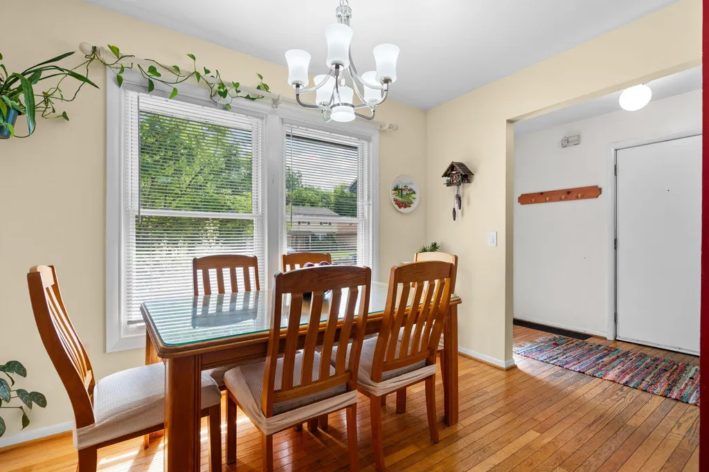 1953 Andover Drive Superior Charter Township MI 48198