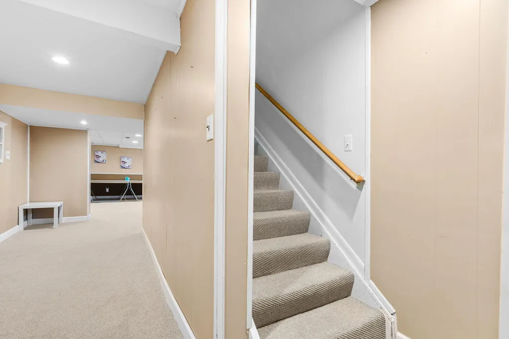 1953 Andover Drive Superior Charter Township MI 48198