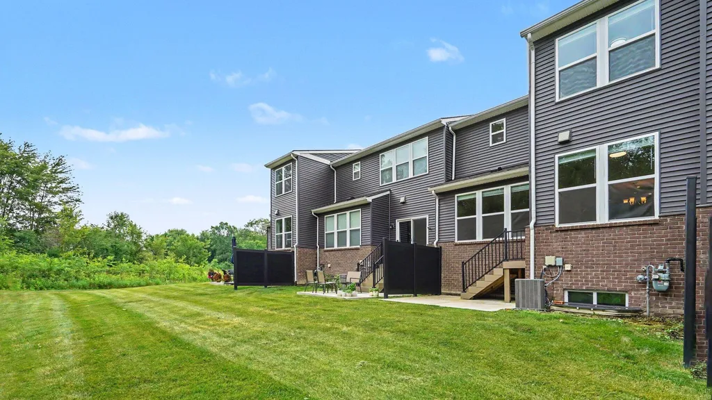 2823 Willow Court Pittsfield Charter Township MI 48108