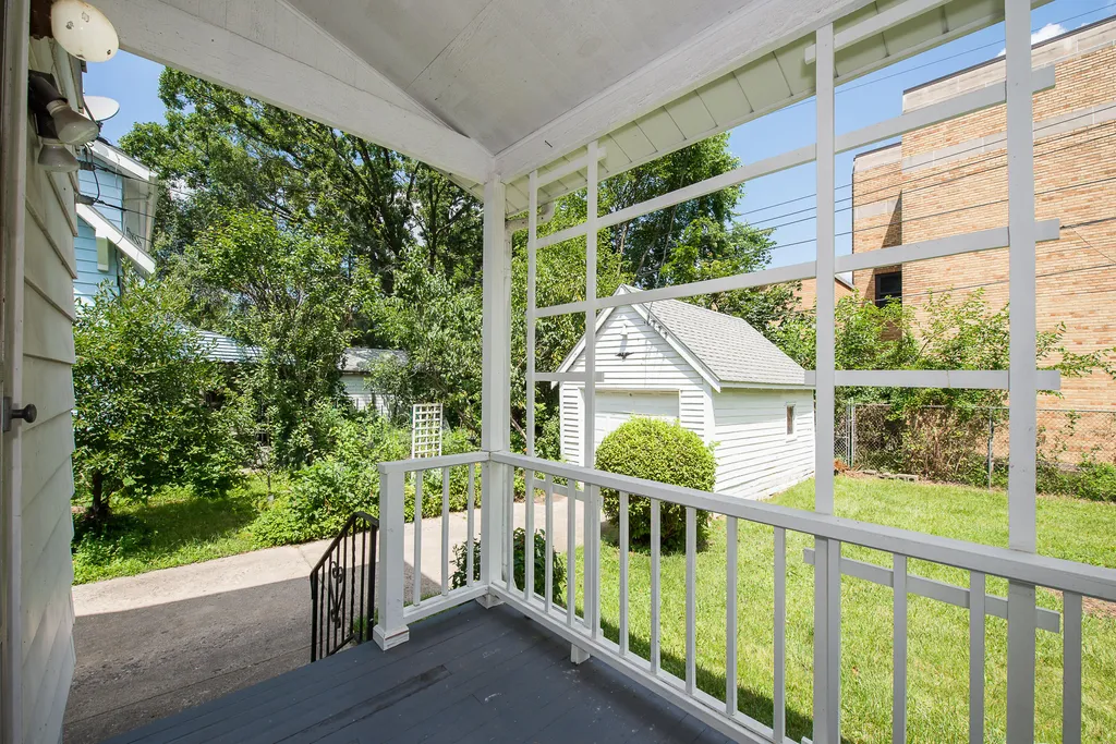 215 Buena Vista Avenue Ann Arbor City MI 48103