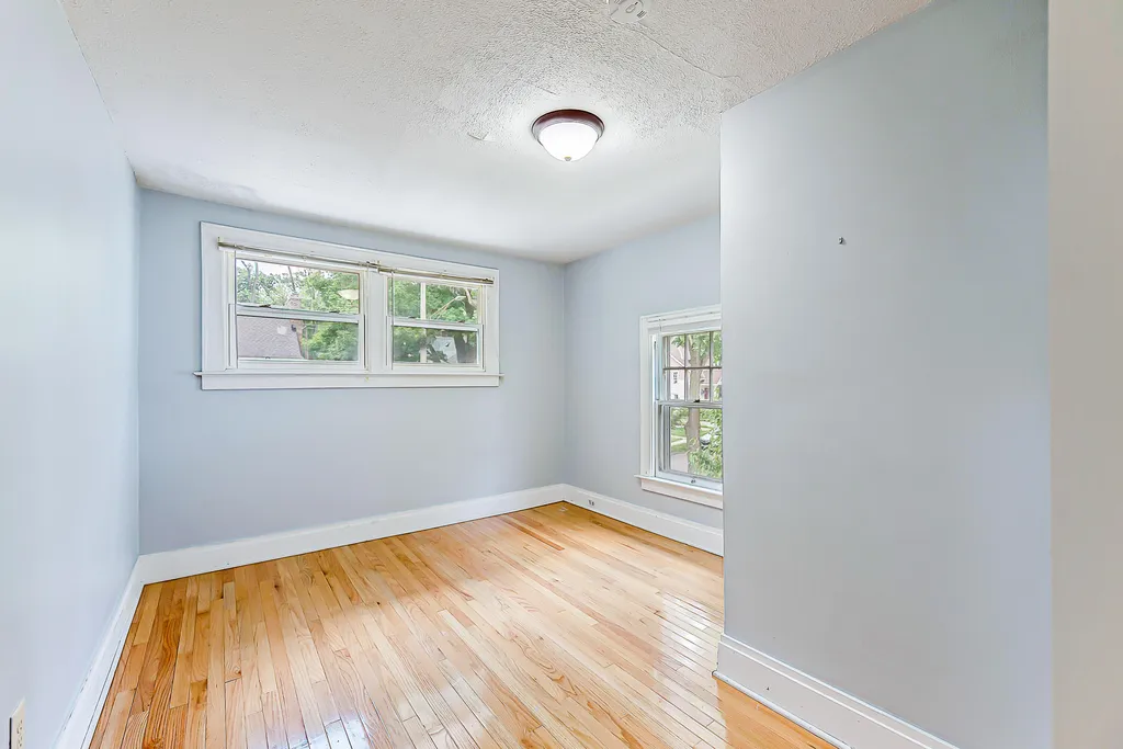 215 Buena Vista Avenue Ann Arbor City MI 48103
