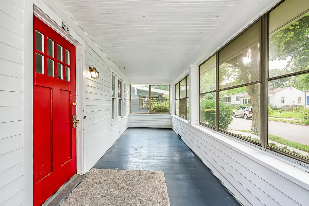 215 Buena Vista Avenue Ann Arbor City MI 48103