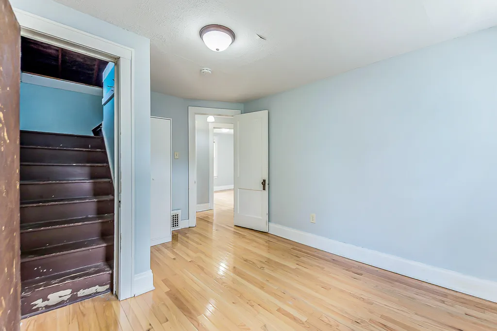 215 Buena Vista Avenue Ann Arbor City MI 48103