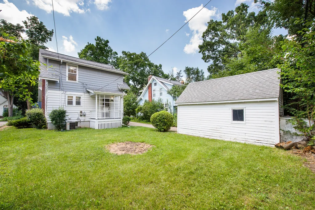 215 Buena Vista Avenue Ann Arbor City MI 48103