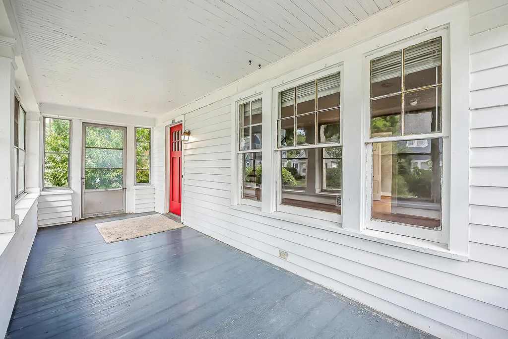 215 Buena Vista Avenue Ann Arbor City MI 48103