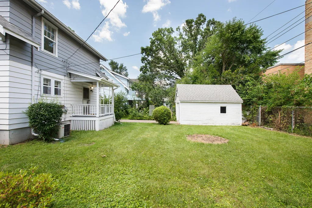 215 Buena Vista Avenue Ann Arbor City MI 48103