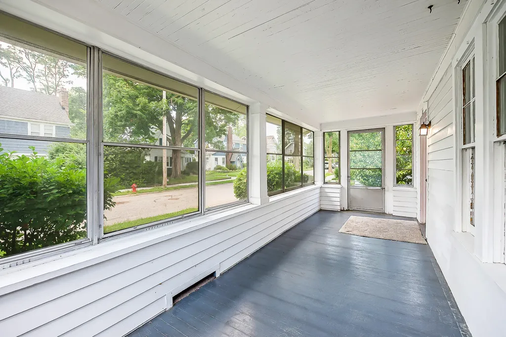 215 Buena Vista Avenue Ann Arbor City MI 48103