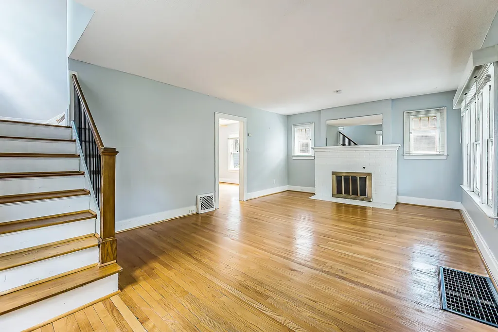 215 Buena Vista Avenue Ann Arbor City MI 48103