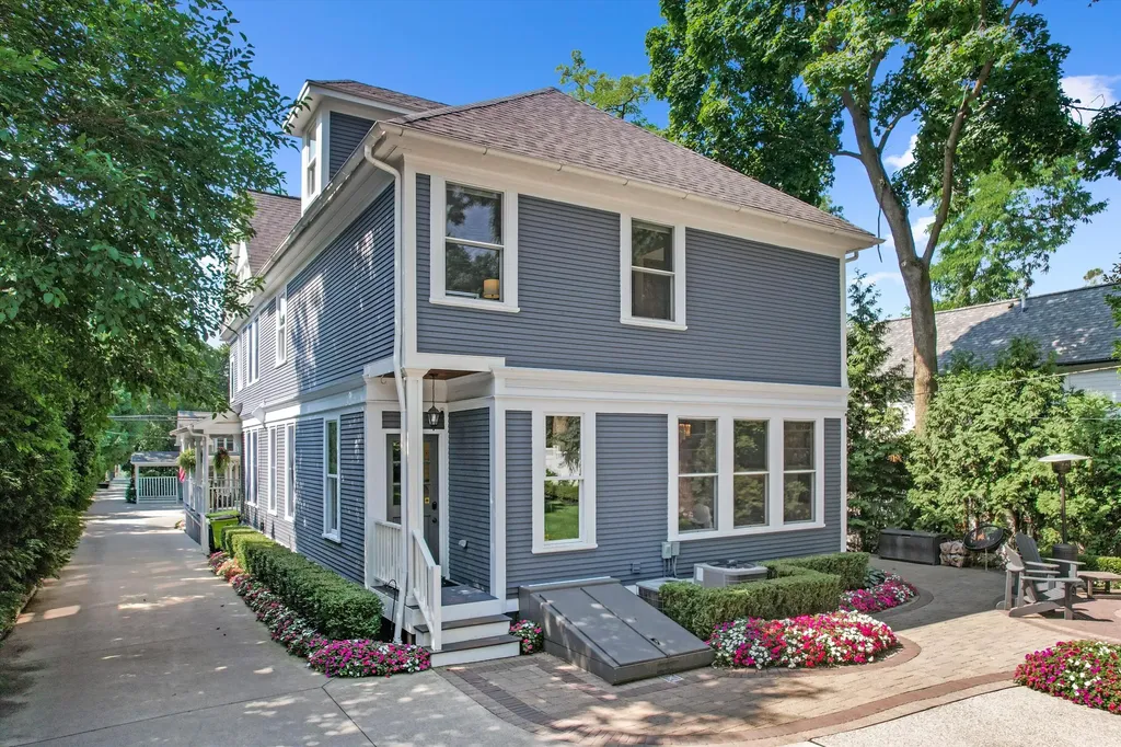530 W Main Street Northville City MI 48167