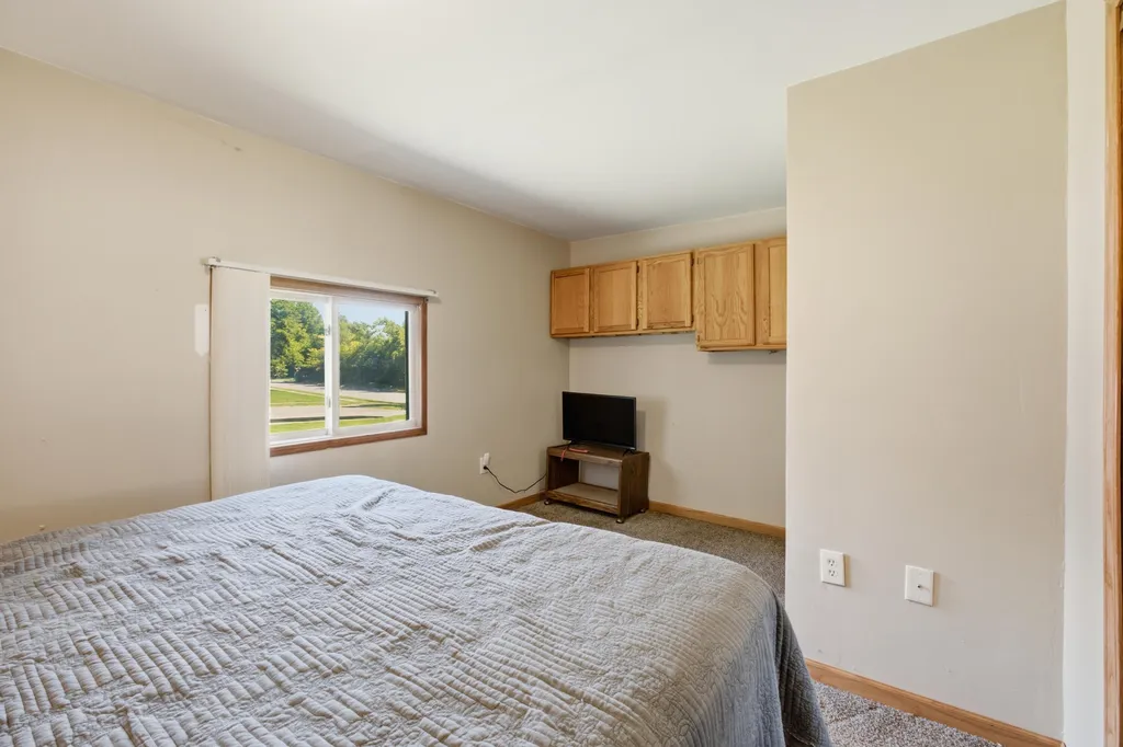 543 Emerson Avenue Pontiac City MI 48342