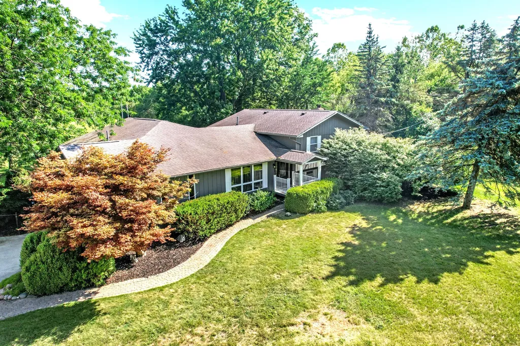 1440 Day Road York Charter Township MI 48160