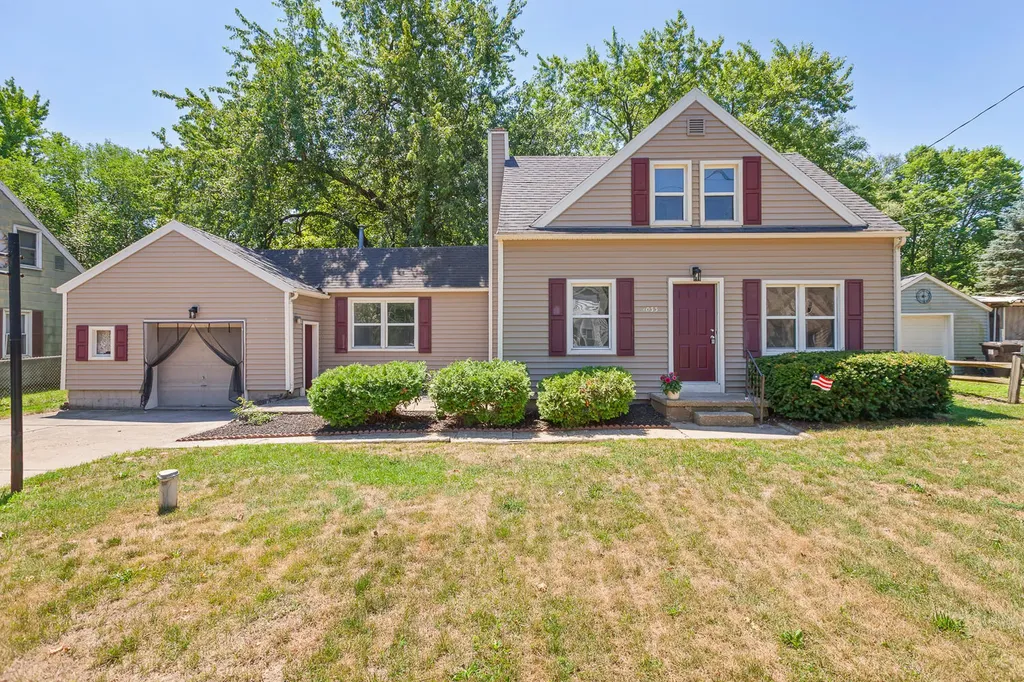 1055 Loren Road Adrian Township MI 49221