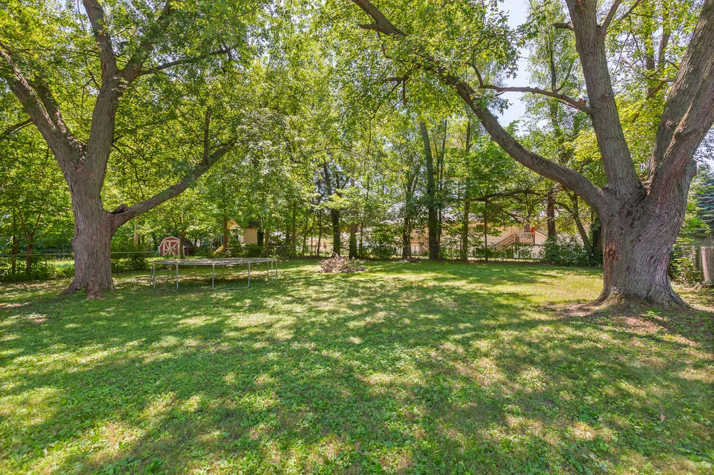 1055 Loren Road Adrian Township MI 49221