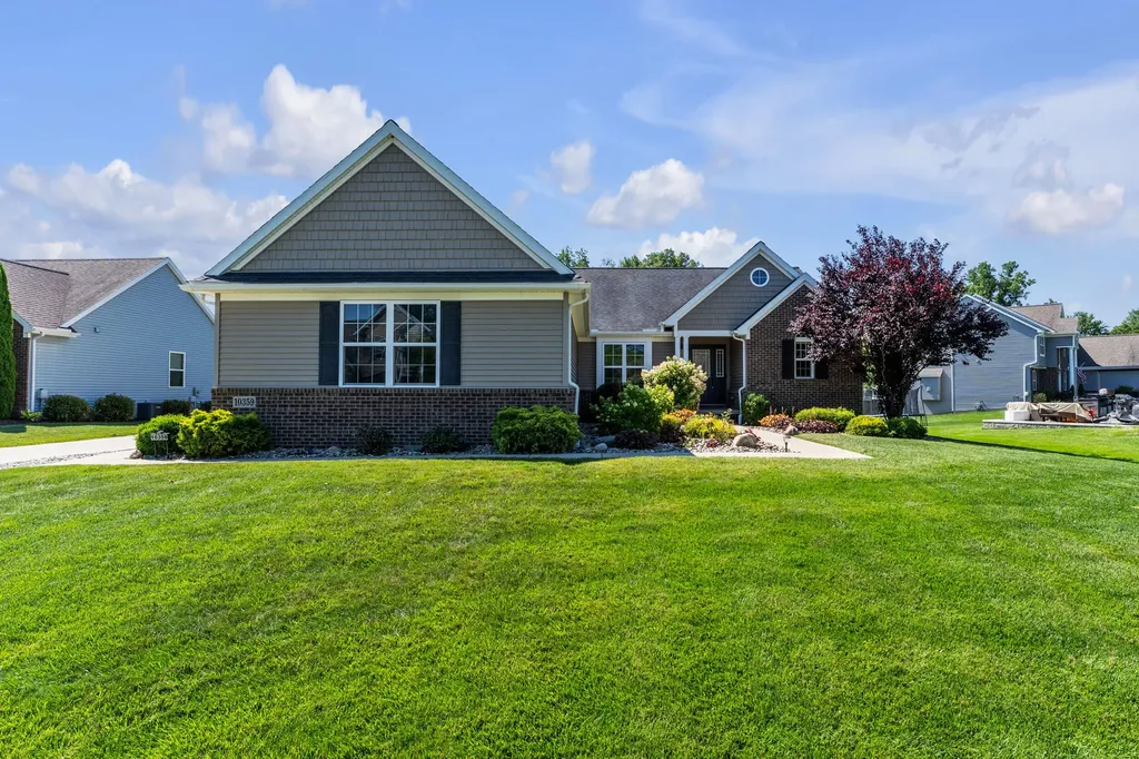 10359 Cobb Hollow Farm York Charter Township MI 48176