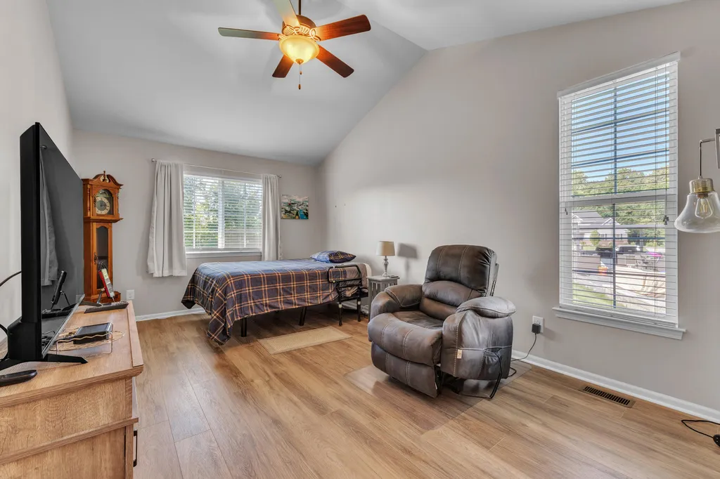 10359 Cobb Hollow Farm York Charter Township MI 48176