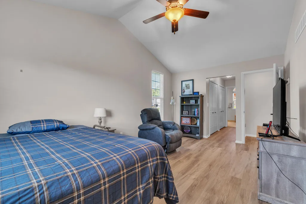 10359 Cobb Hollow Farm York Charter Township MI 48176