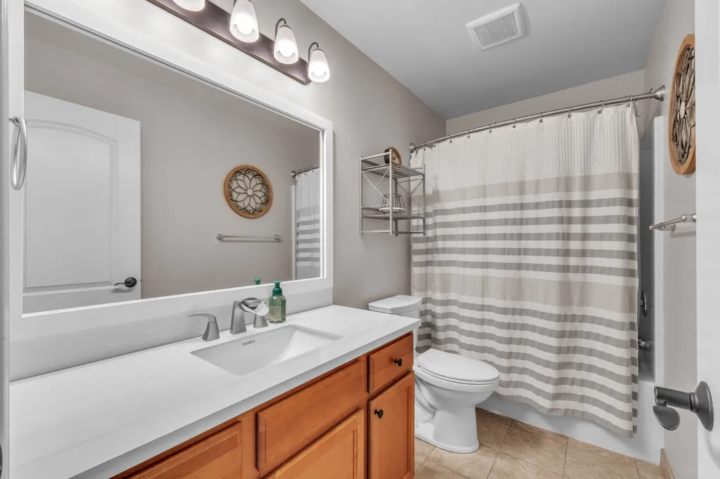 10359 Cobb Hollow Farm York Charter Township MI 48176