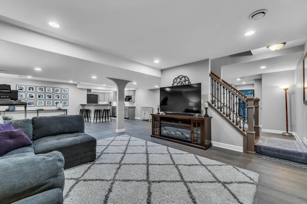 10359 Cobb Hollow Farm York Charter Township MI 48176