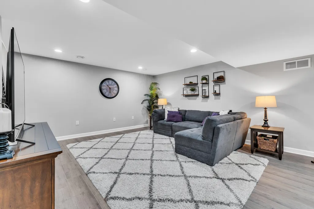10359 Cobb Hollow Farm York Charter Township MI 48176