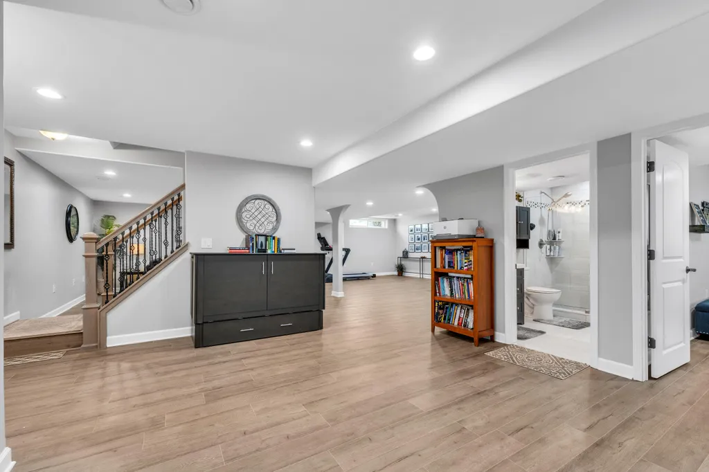 10359 Cobb Hollow Farm York Charter Township MI 48176