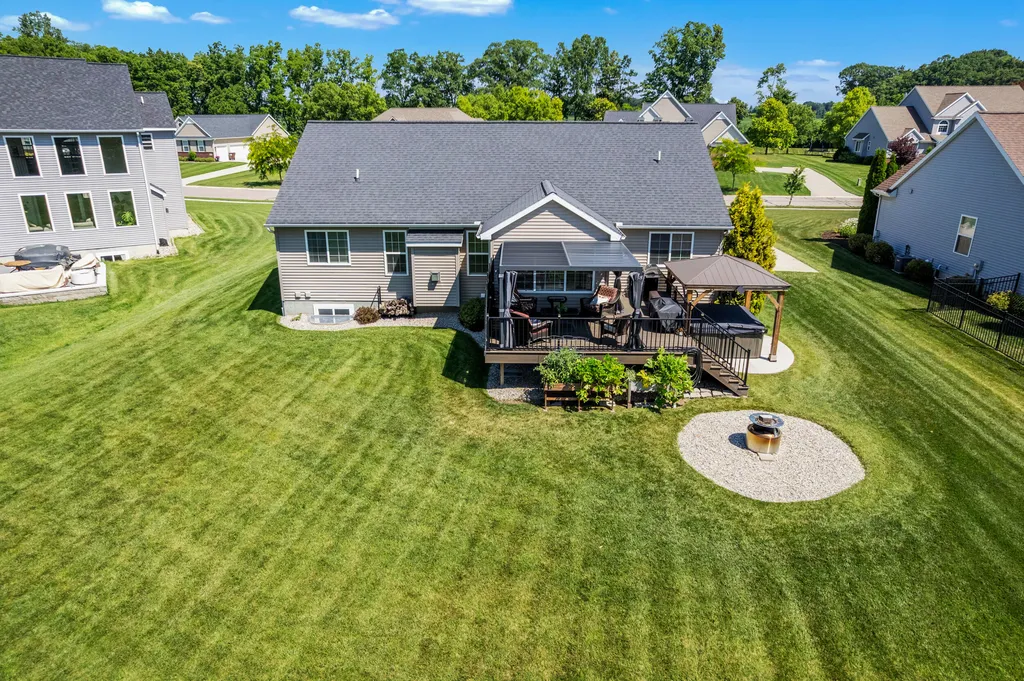 10359 Cobb Hollow Farm York Charter Township MI 48176