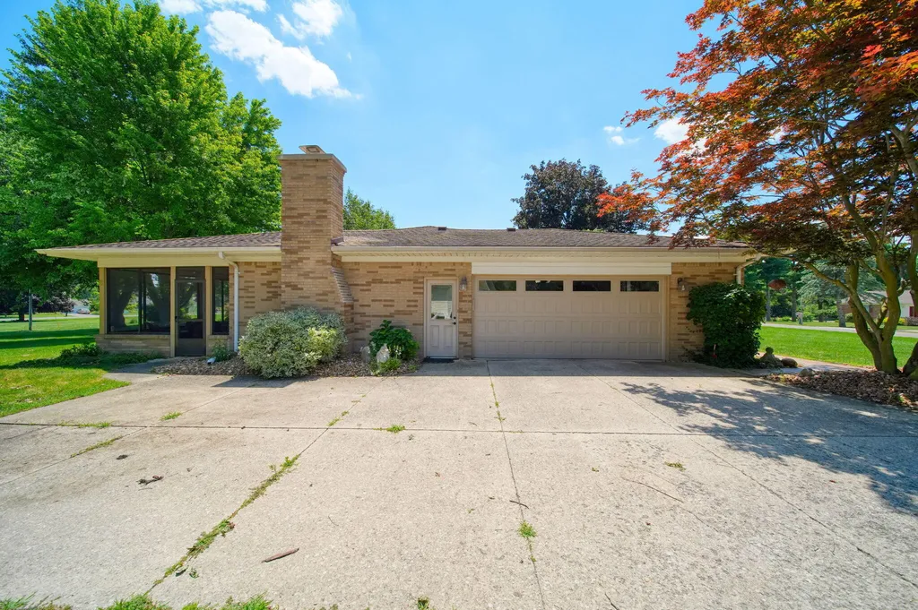 8745 Hawthorne Hills Drive Tecumseh Township MI 49286