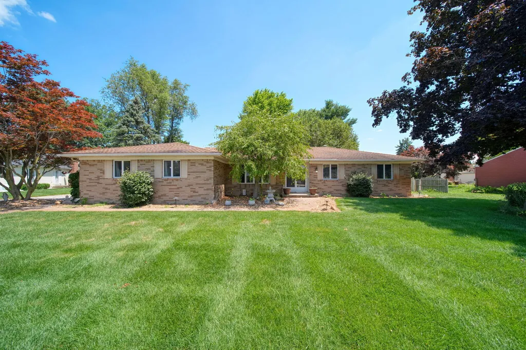 8745 Hawthorne Hills Drive Tecumseh Township MI 49286