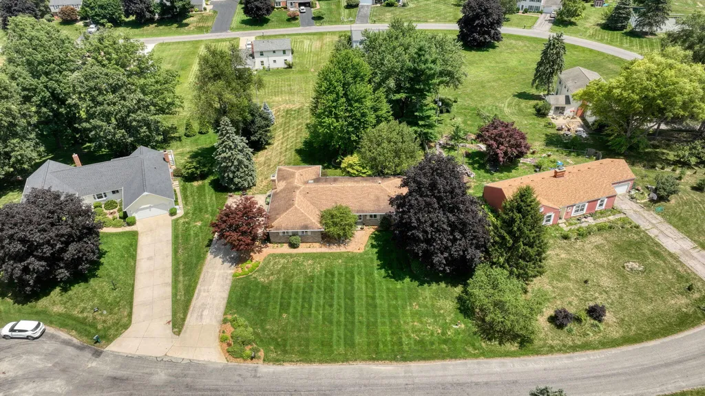 8745 Hawthorne Hills Drive Tecumseh Township MI 49286