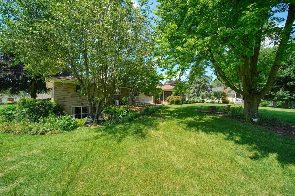 8745 Hawthorne Hills Drive Tecumseh Township MI 49286