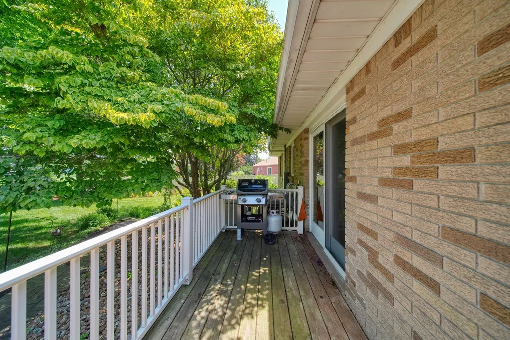 8745 Hawthorne Hills Drive Tecumseh Township MI 49286