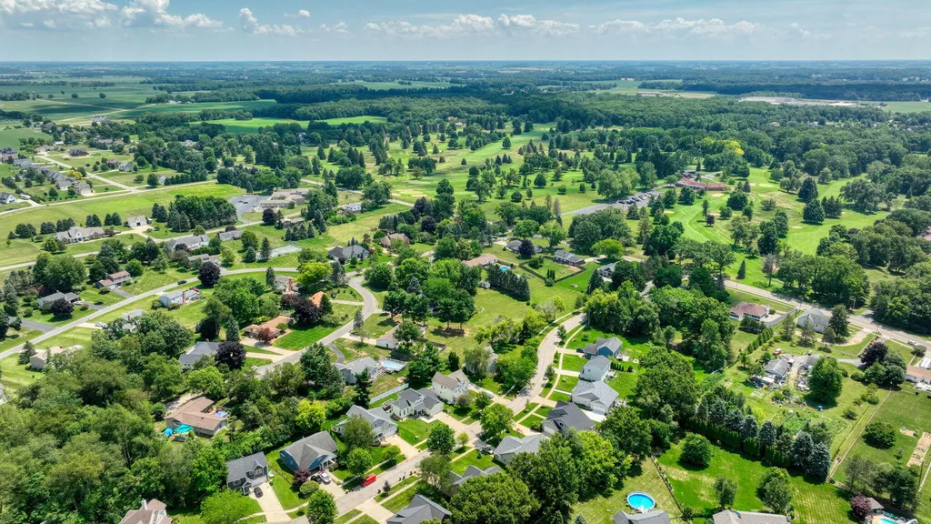 8745 Hawthorne Hills Drive Tecumseh Township MI 49286
