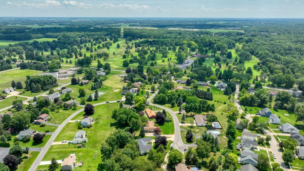 8745 Hawthorne Hills Drive Tecumseh Township MI 49286