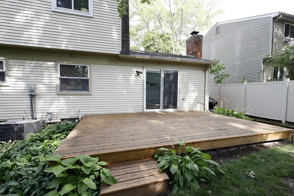 40 Colony Court Ypsilanti Charter Township MI 48197