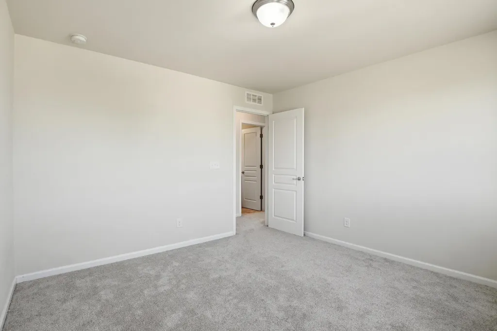 30169 Macintosh Lane Lyon Charter Township MI 48165