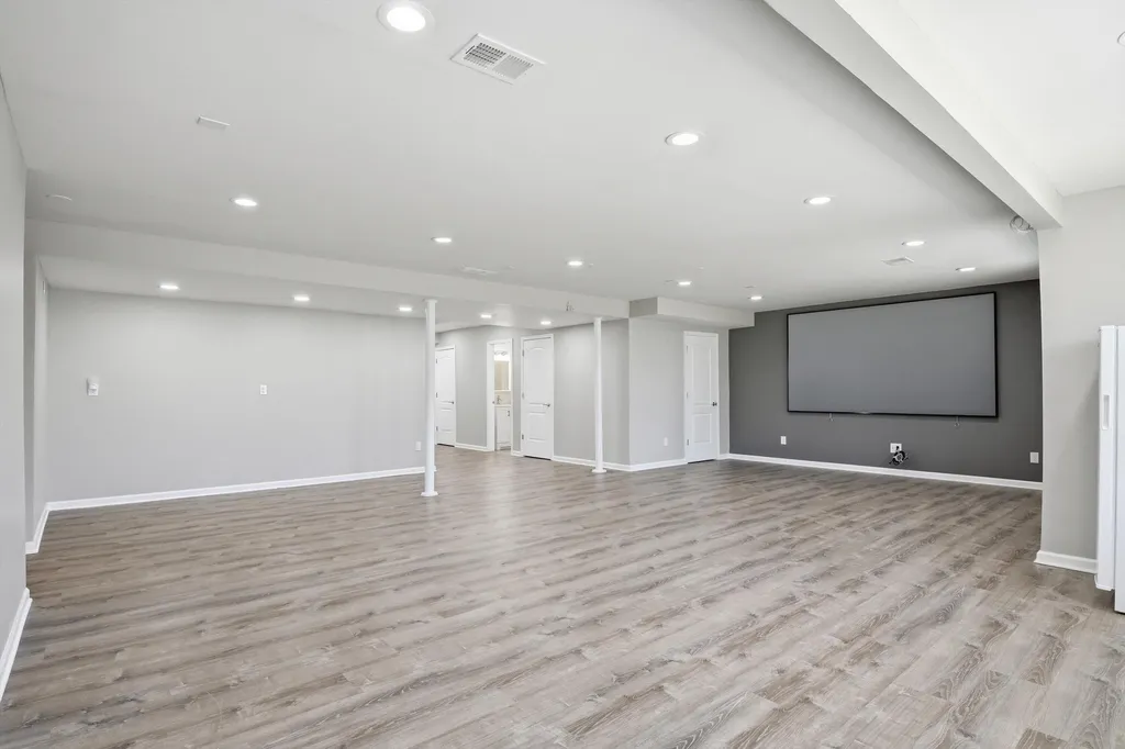 30169 Macintosh Lane Lyon Charter Township MI 48165